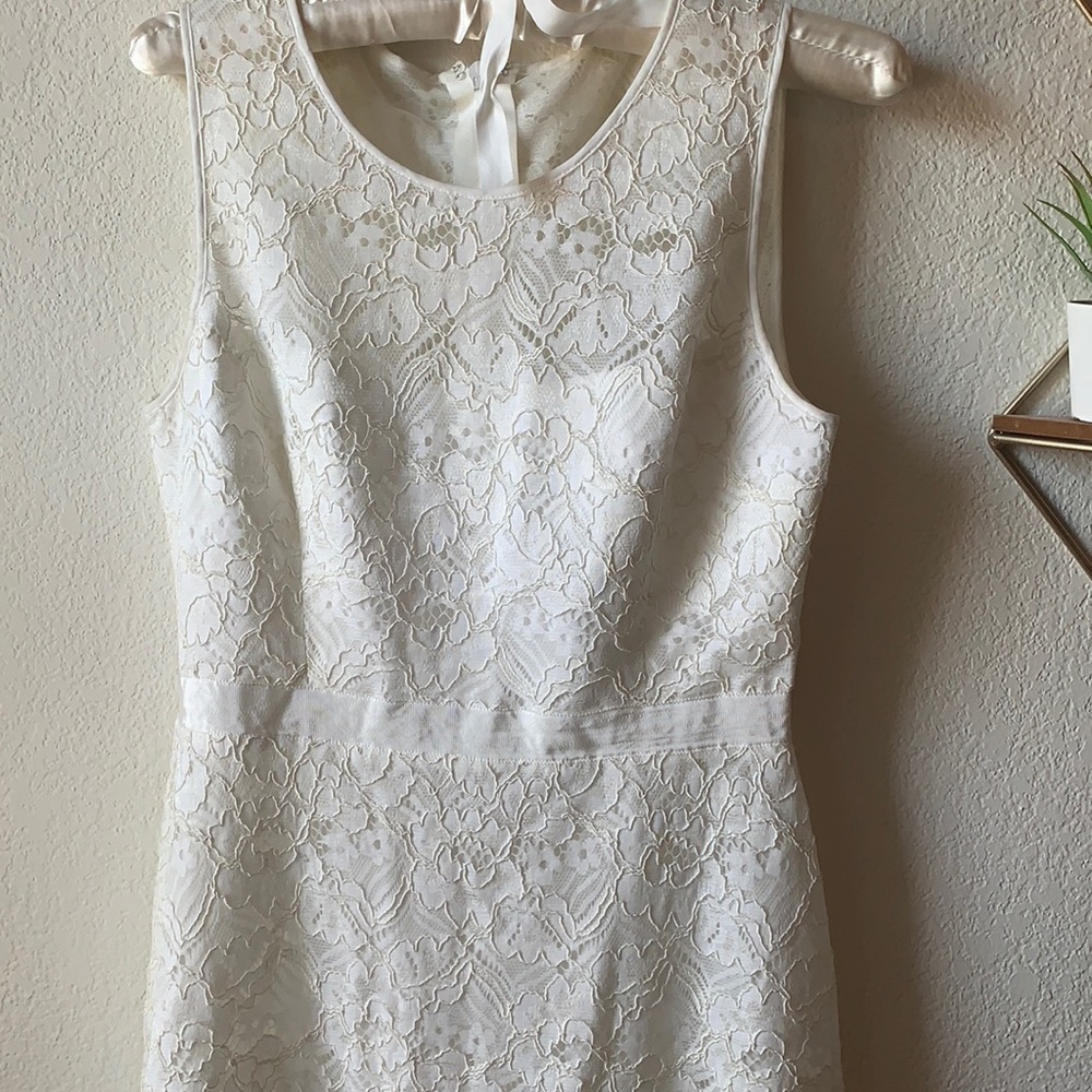 BCBGMAXAZRIA White Lace Dress